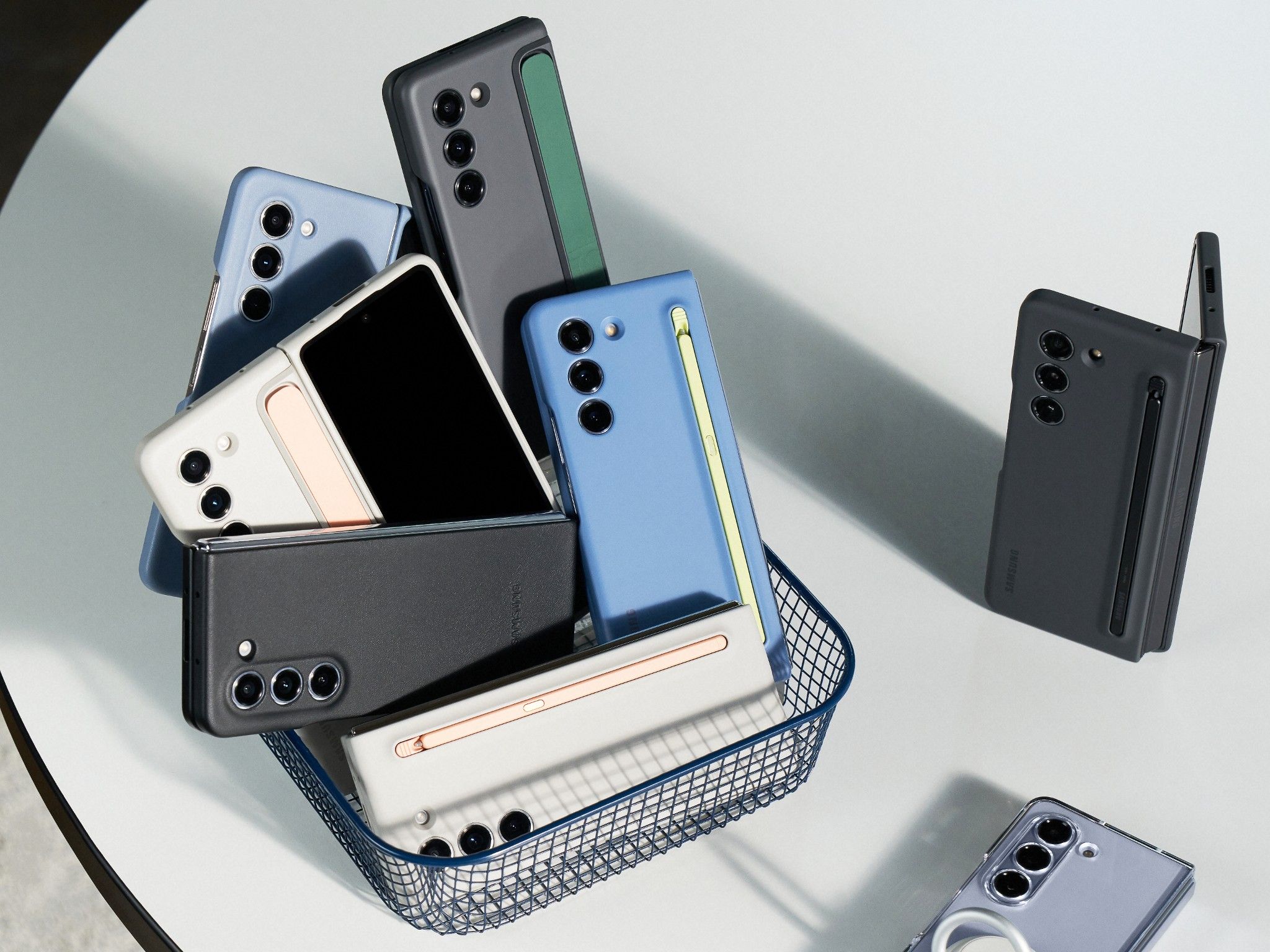 Most productive Samsung Galaxy Z Fold 5 instances in 2023