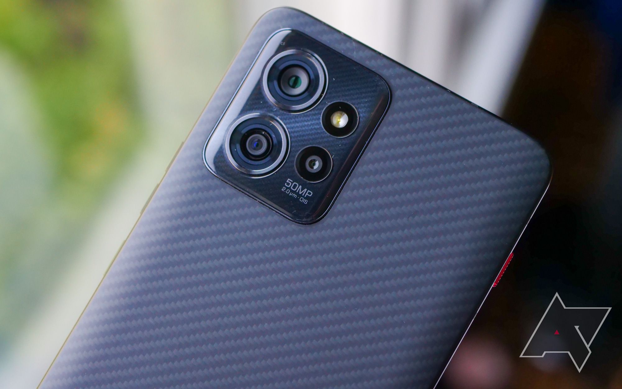 The Motorola ThinkPhone can bound Home windows — model of