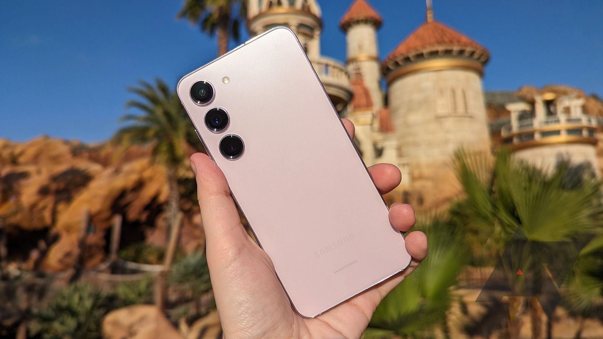 Excellent tiny phones in 2023