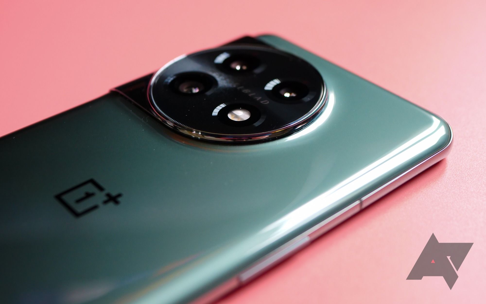 Amazon’s OnePlus 11 deal brings the stylish cell phone down to its finest mark ever