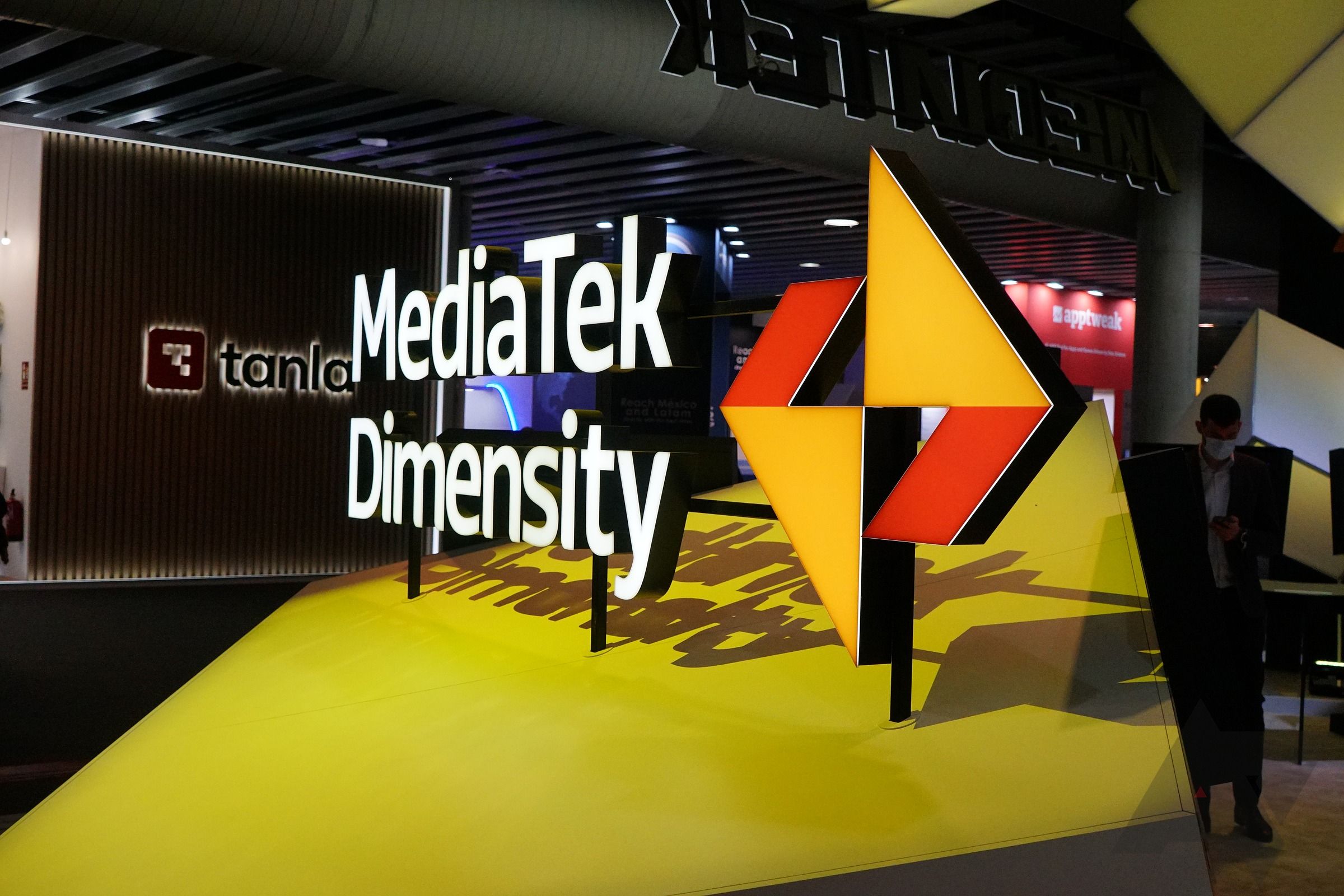 MediaTek’s modern Dimensity 7200 Extremely brings its 4nm job to higher-midrange phones