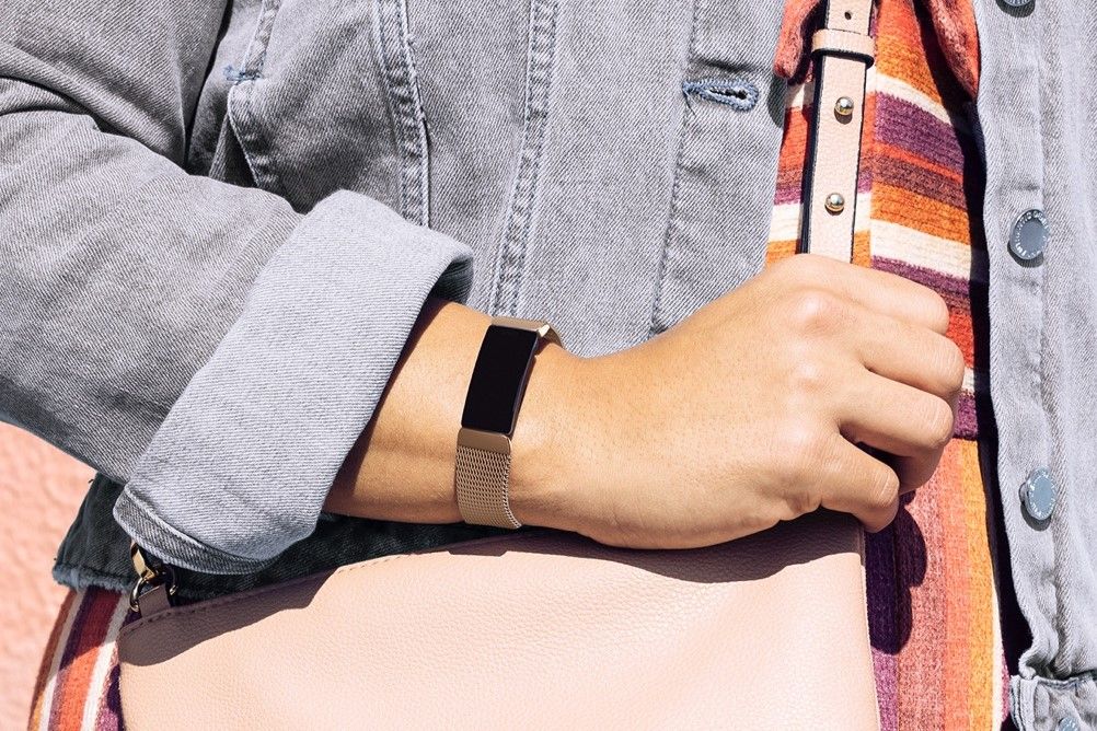 Simplest health trackers for teenagers in 2023