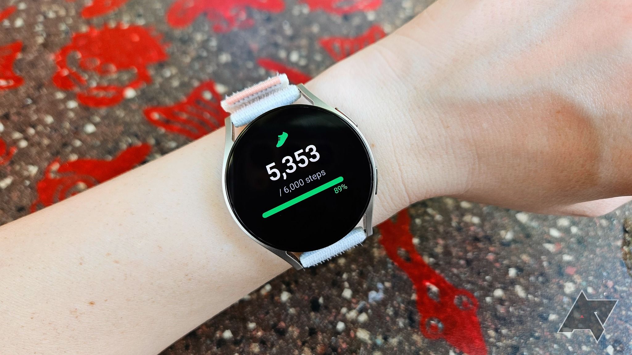 Is the Samsung Galaxy Idea 6 an even smartly being tracker?