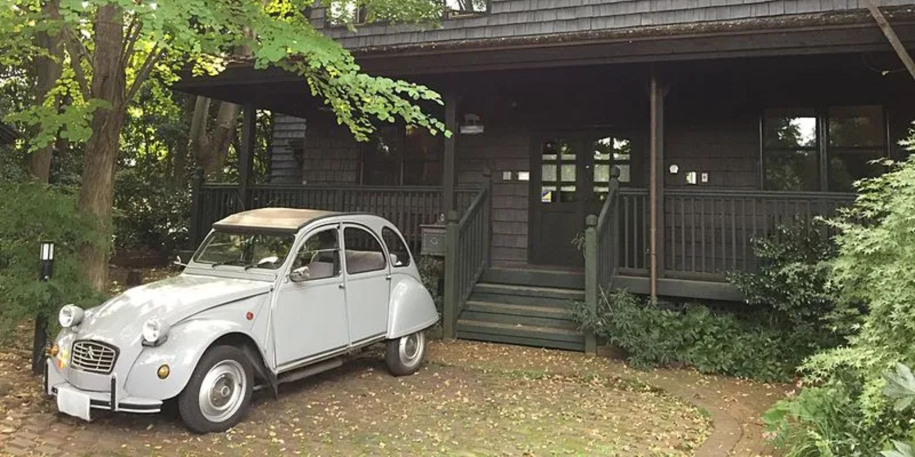 Hayao Miyazaki Donates His Personal Automobile to Ghibli Park