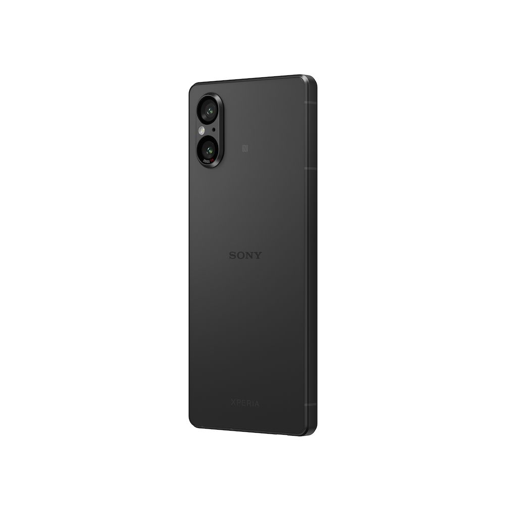 Sony Xperia 5 V vs. Xperia 1 V: How identical can two telephones be?