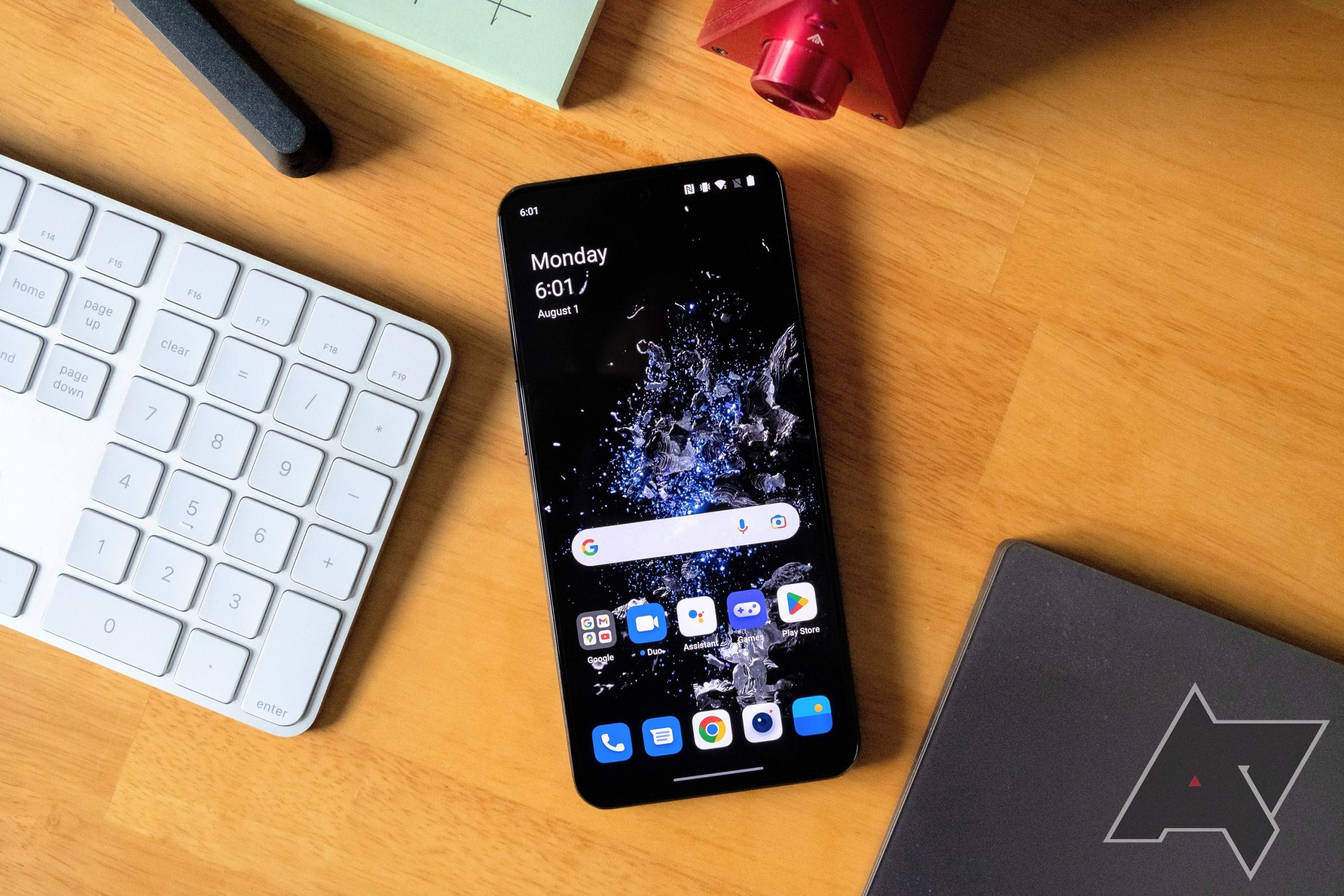 Perfect OnePlus 10T disguise protectors in 2023