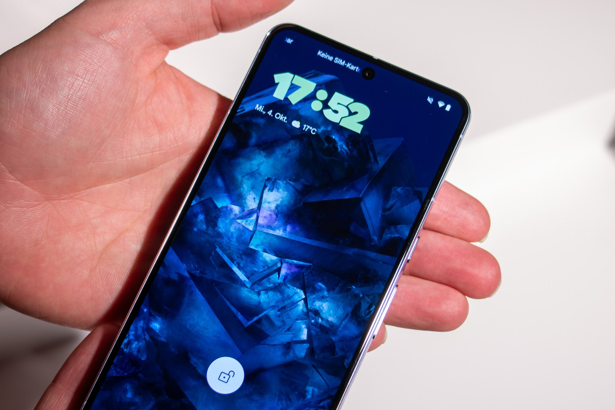 Google surprises followers with early Pixel 8 deliveries