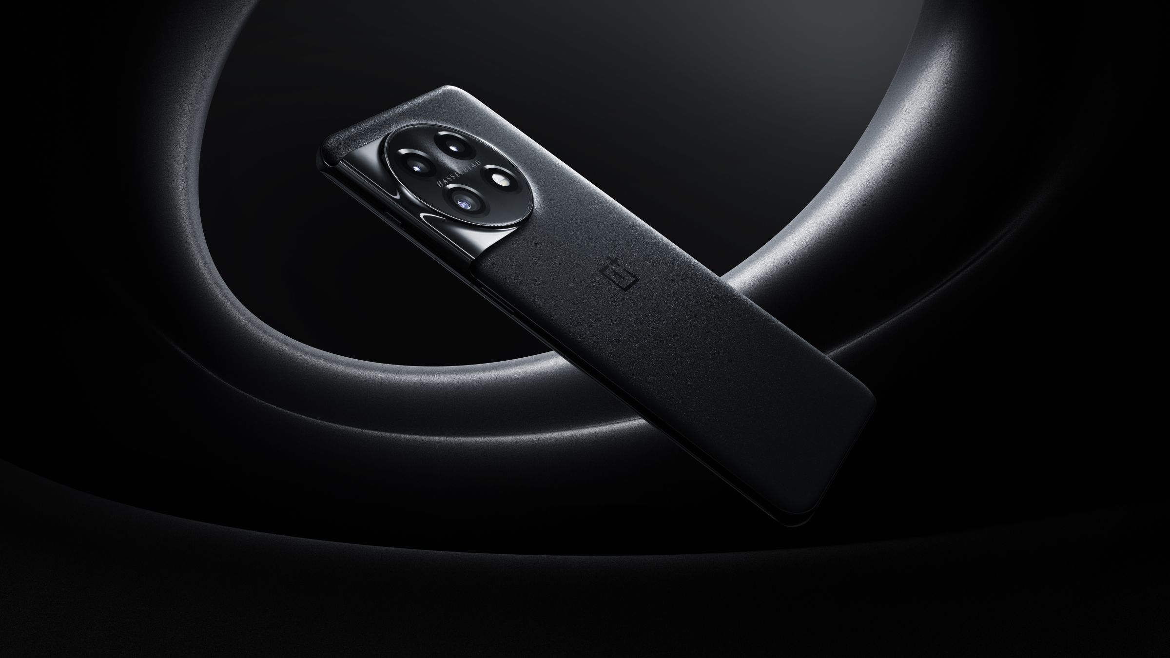 Simplest OnePlus 11 display conceal protectors in 2023